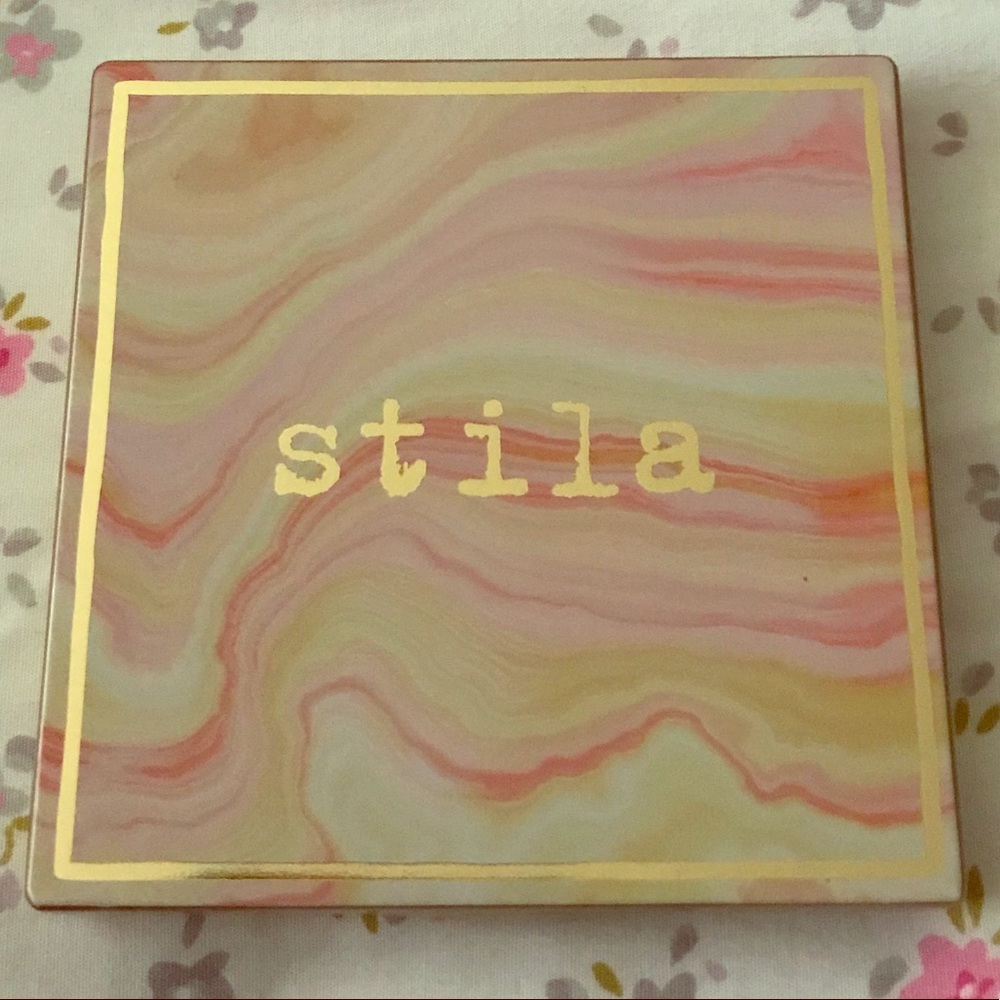 Stila color correcting palette